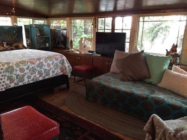 Mystic Portal 420 Guesthouse Colorado Springs Buitenkant foto