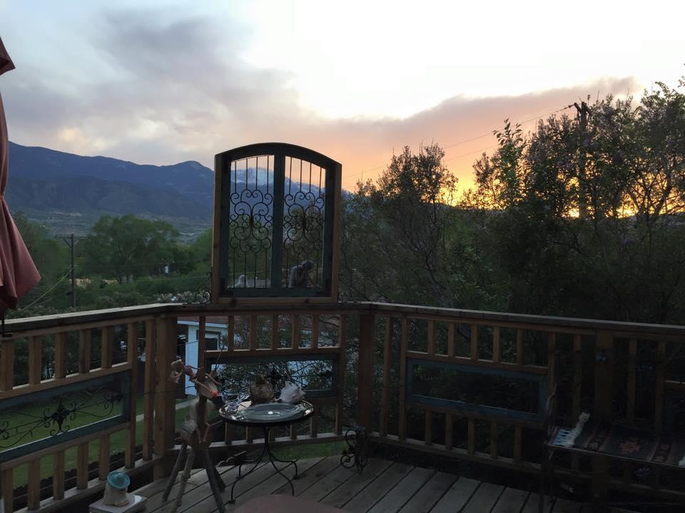 Mystic Portal 420 Guesthouse Colorado Springs Buitenkant foto