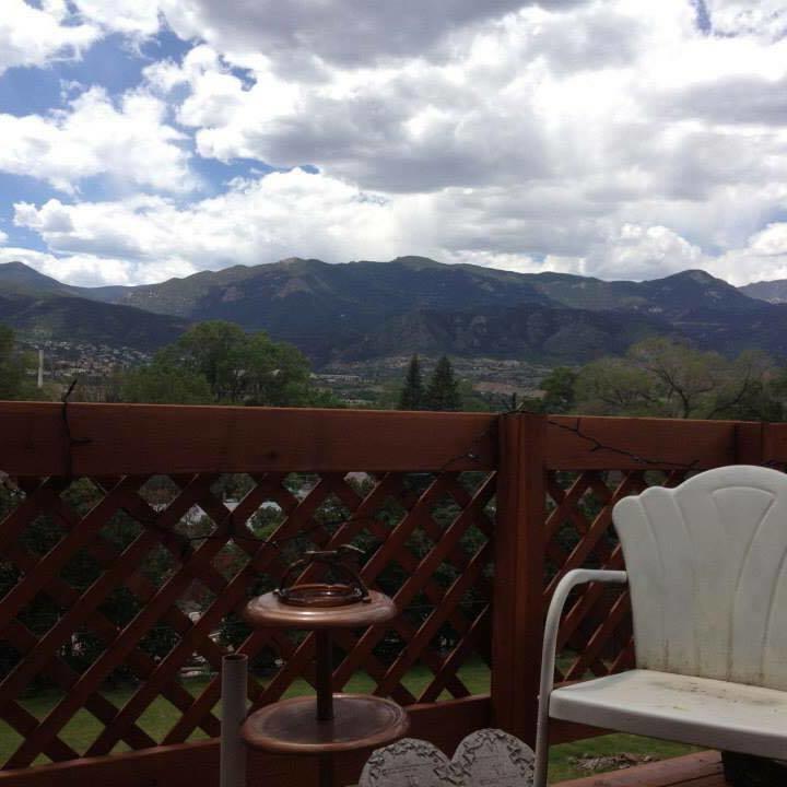 Mystic Portal 420 Guesthouse Colorado Springs Buitenkant foto